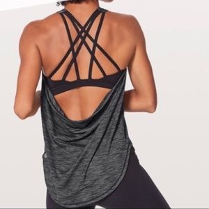 Lululemon Sports Bra Tank Top Color: Grey/Black Size: 6